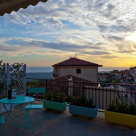 Oda ve Kahvaltı La Terrazza Dei Tramonti *